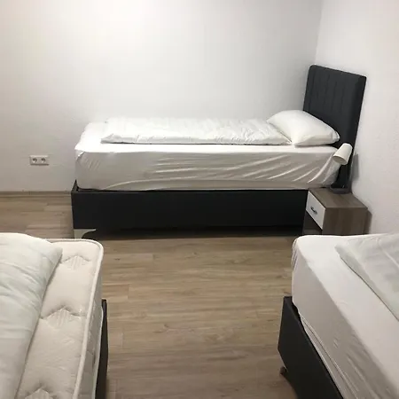 Erbacher Ferienwohnung 2 Erbach an der Danau Buitenkant foto
