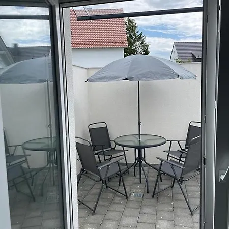 Erbacher Ferienwohnung 2 Erbach an der Danau Buitenkant foto